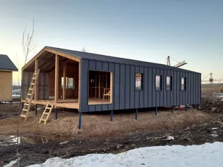 Özel projeye göre 126,4 m² ev, Ukhta: cephe kaplaması
