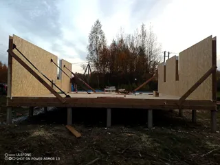Haus nach Projekt „Chalet 76.3“, Gebiet Iwanowo: Wandmontage