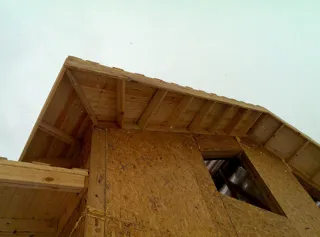 Haus nach Projekt „Sefir“, Dorf Kadnikovo: Dach