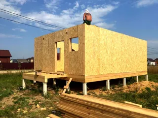 103 m² ev, “Ermak” projesi, Kostroma bölgesi: duvar montajı