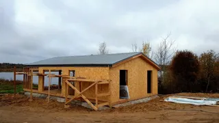 Haus nach Projekt „Barnhouse 76.1“, Dorf Zolotoruche: Dach