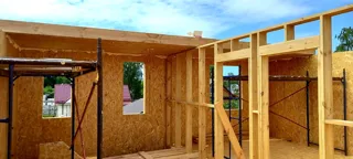 Haus 123,5 m² nach individuellem Projekt, Furmanov: Wandmontage
