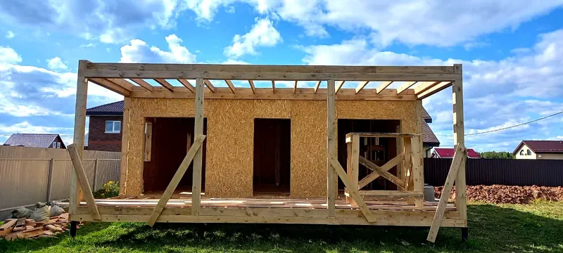 Haus nach Projekt „Jaroslawl“, Dorf Nesterovo-Zapad