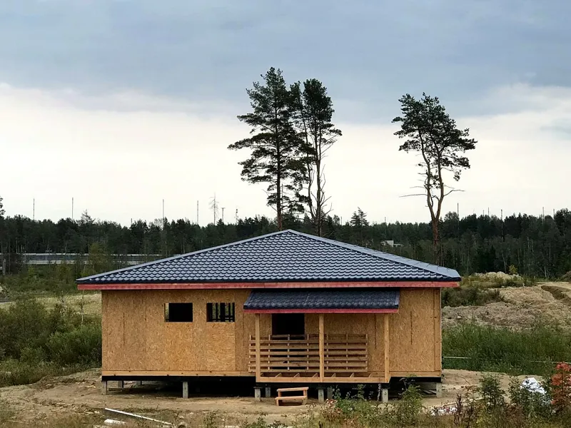 Haus nach individuellem Projekt, Sankt-Peterburg