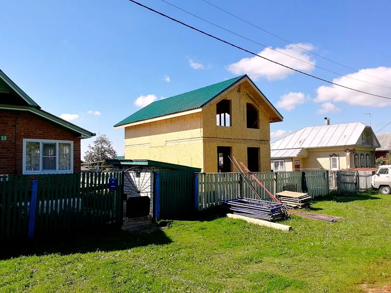 Haus nach Projekt „Dorofejewo“, Navoloki