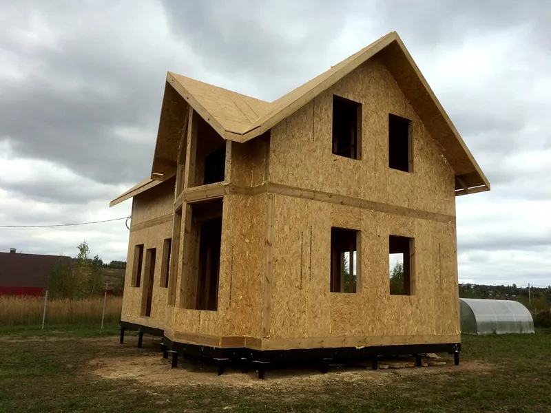 Haus nach Projekt „Sarja“, Dorf Chernukha