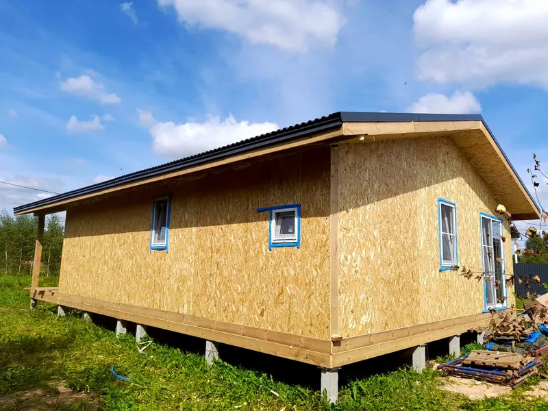 Haus nach individuellem Projekt, Dorf Konokhovo
